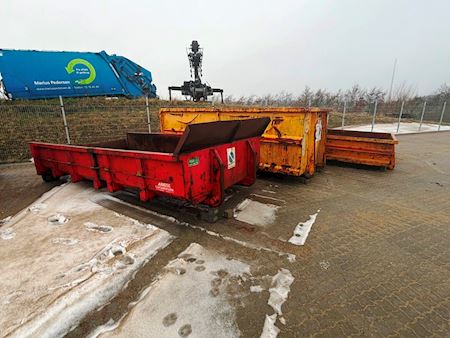 7500 kr pr. stk Åben