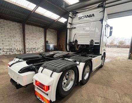 Scania S560 6x2 2950mm inkl PTO Trækker