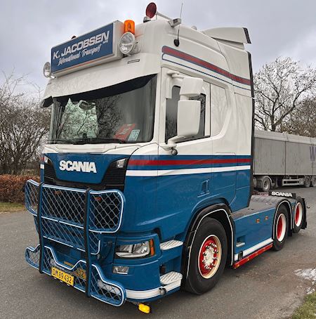 Scania R540 6x2 2950mm Trækker