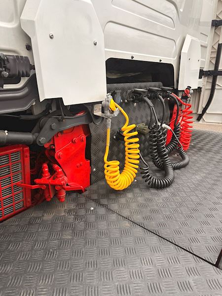 Scania R540 6x2 2950mm Trækker