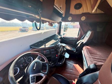 DAF XF 450 4x2 Plysset Trækker