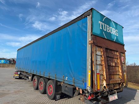 Schmitz 3 aksl. med Lift Gardin