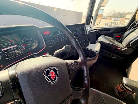 Scania S560 Twensteer inkl. PTO Trækker