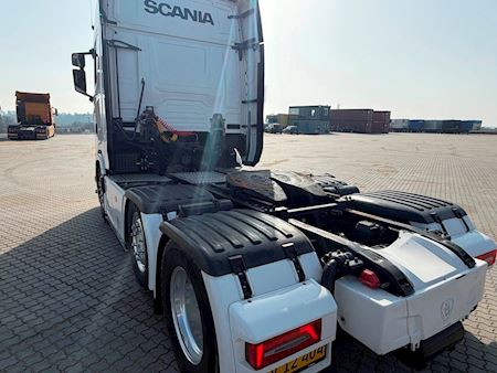 Scania S560 Twensteer inkl. PTO Trækker