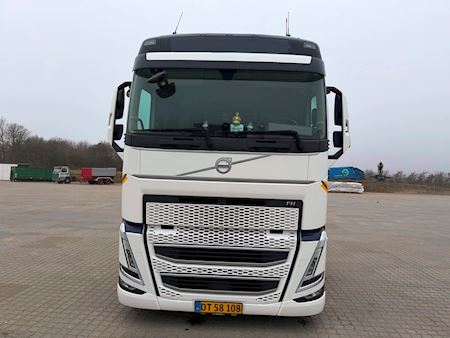 Volvo FH500 6x2 3000mm Trækker