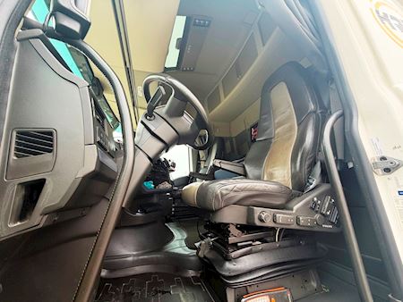 Volvo FH500 6x2 3000mm Trækker