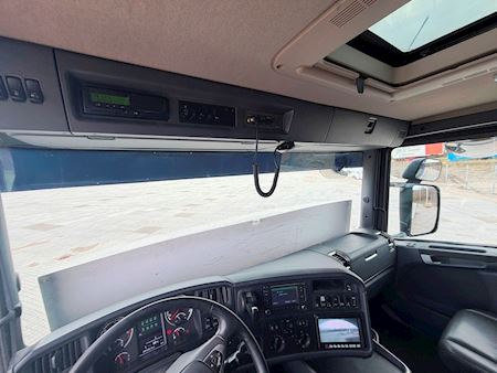 Scania R490 8x2/*6 Joab Kroghejs