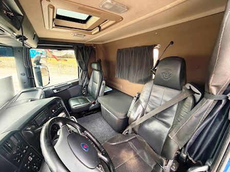 Scania R490 8x2/*6 Joab Kroghejs
