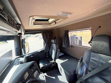 Scania R490 8x2/*6 Joab knæk arm Kroghejs