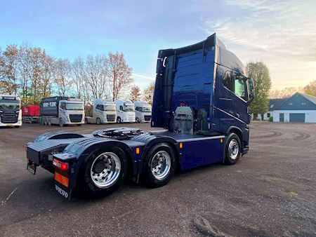 Volvo FH750 6x2 3200mm Hydr. Trækker