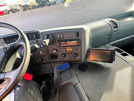 Scania P230 med lift Fast kasse