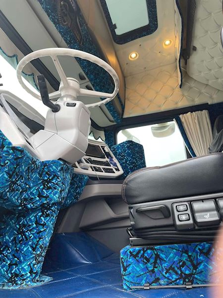 Scania S650 6x2 2950mm Hydr. plysset Trækker