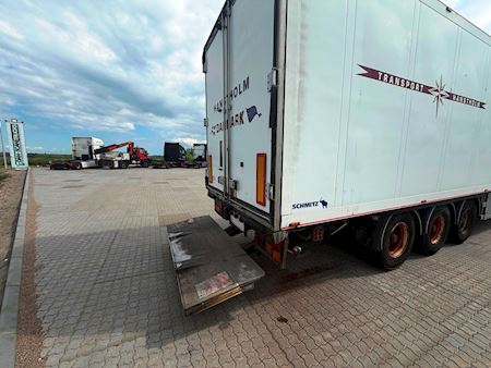 Schmitz dobbel stock med lift Køle