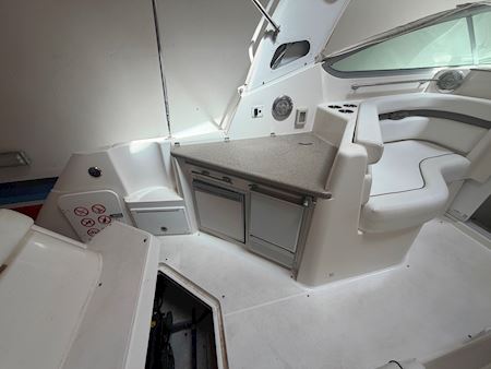 Rinker 330 Express Cruiser Både & skibe