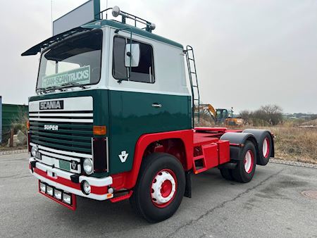 Scania 141 6x2  total renoveret Trækker