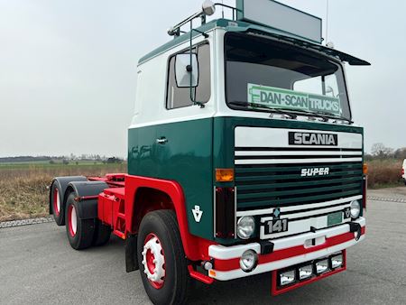 Scania 141 6x2  total renoveret Trækker