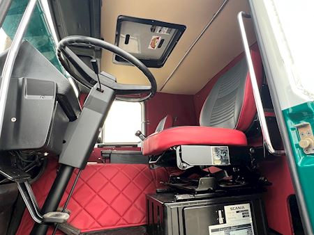 Scania 141 6x2  total renoveret Trækker
