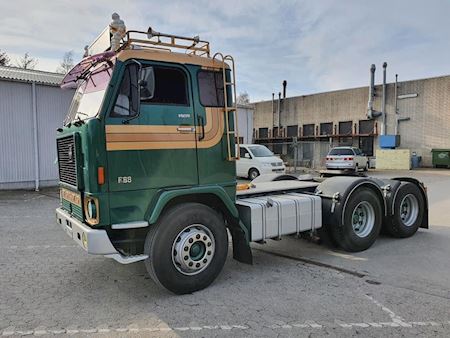 Volvo F88 3200mm Leo Boll restauration Trækker