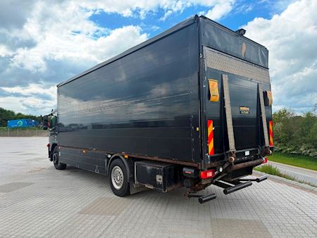 Volvo FM 9 260 sideåbning Fast kasse