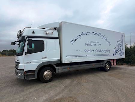 Mercedes MB1229 med lift Fast kasse