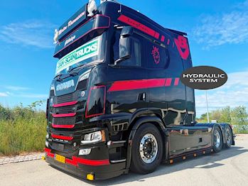 Scania NY S660 6x2 3950mm Hydr. og plysset, Trækker
