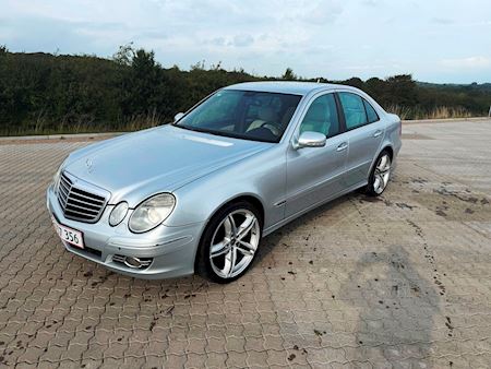 Mercedes E320CDI Sedan Personbiler