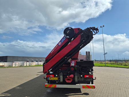 Scania G410 GAS HMF 2820 kran Kran