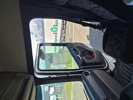 Scania G410 GAS HMF 2820 kran Kran