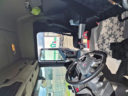 Scania G410 GAS HMF 2820 kran Kran
