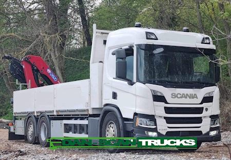 Scania P340 GAS med 2820 kran Kran
