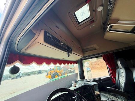 Scania R580 6x2 4500mm Chassis