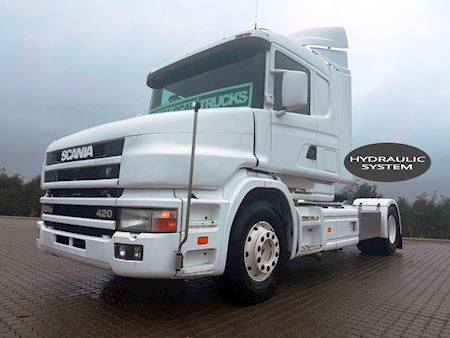 Scania T420 4x2 Hydr. Trækker