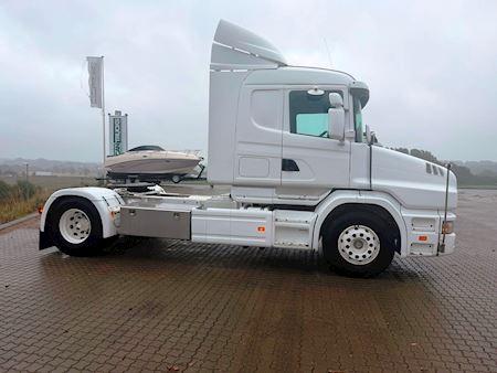 Scania T420 4x2 Hydr. Trækker