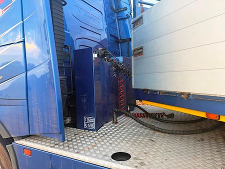 Volvo FH500 inkl. trailer og Aft. kran Trækker