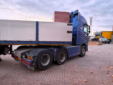 Volvo FH500 inkl. trailer og Aft. kran Trækker