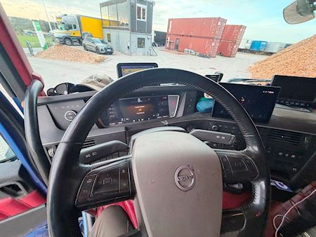 Volvo FH500 inkl. trailer og Aft. kran Trækker