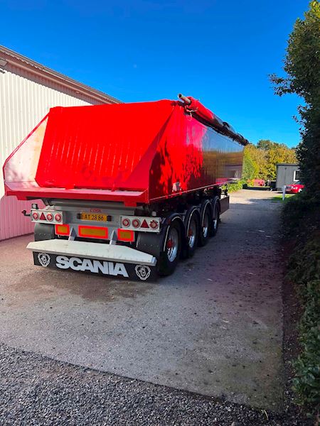 AMT 37+20m3 m. plastik Tip