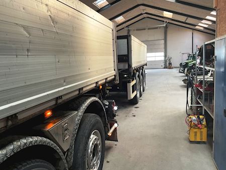 Mercedes 3256 8x4*4 Hiab 302 kran inkl. kærre Tip/kran