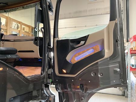 Mercedes 3256 8x4*4 Hiab 302 kran inkl. kærre Tip/kran