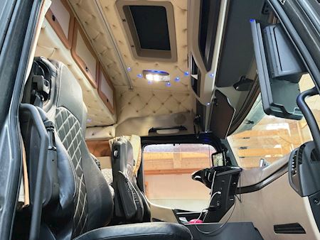 Mercedes 3256 8x4*4 Hiab 302 kran inkl. kærre Tip/kran